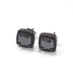 BLACK BAGUETTE STUD EARRING