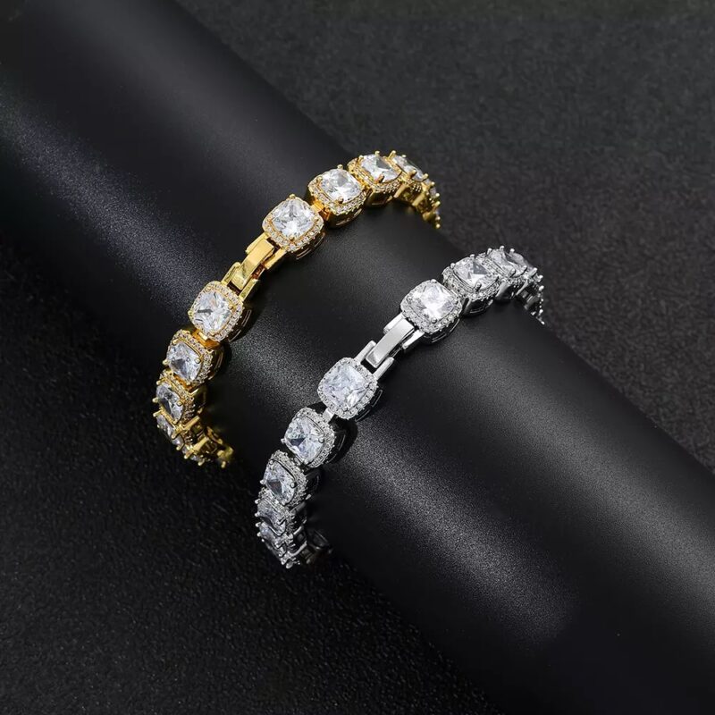 CLUSTERED SQUARE TENNIS BRACELET / GOLD