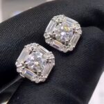 Sterling Silver Metal Base & Moissanite Stud Premium S925 Sterling Silver: Crafted with high-quality S925 silver for lasting brilliance and durability. Radiant Moissanite Sparkle: Features expertly cut moissanite stones that deliver diamond-like fire and exceptional clarity. Hypoallergenic & Skin-Friendly: Safe for sensitive ears, offering all-day comfort without irritation. Elegant Everyday Luxury: Lightweight, timeless, and versatile—perfect for both special occasions and daily wear. Tarnish-Resistant Finish: Designed to maintain its shine and beauty with minimal maintenance.